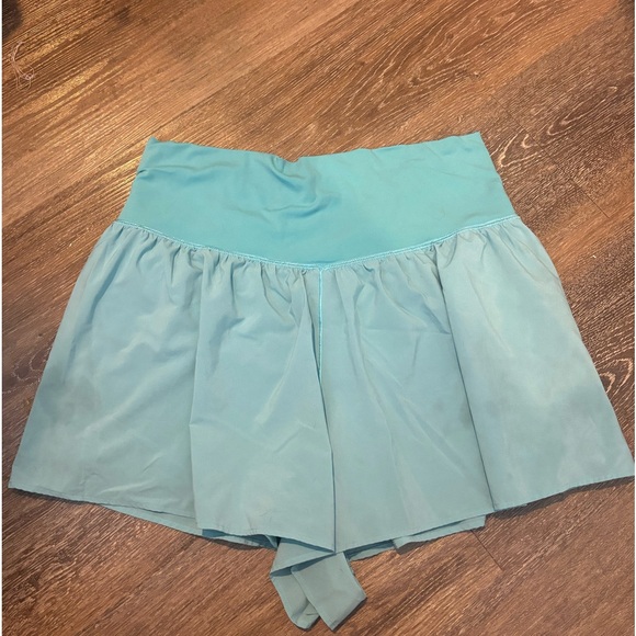 ✨ SOLD ✨ Aerie Offline Shorts - Picture 5 of 5